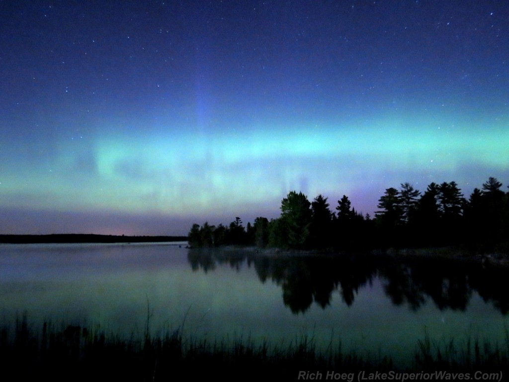 Boulder-Lake-Night-Skies-4