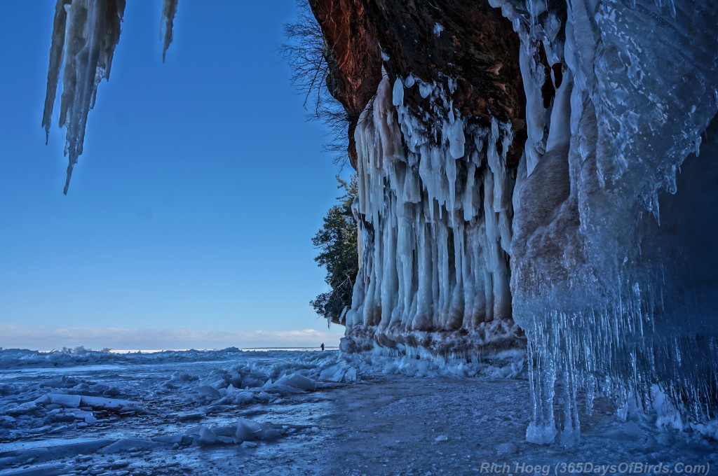Y2-D040-Apostle-Islands-Ice-Caves-4