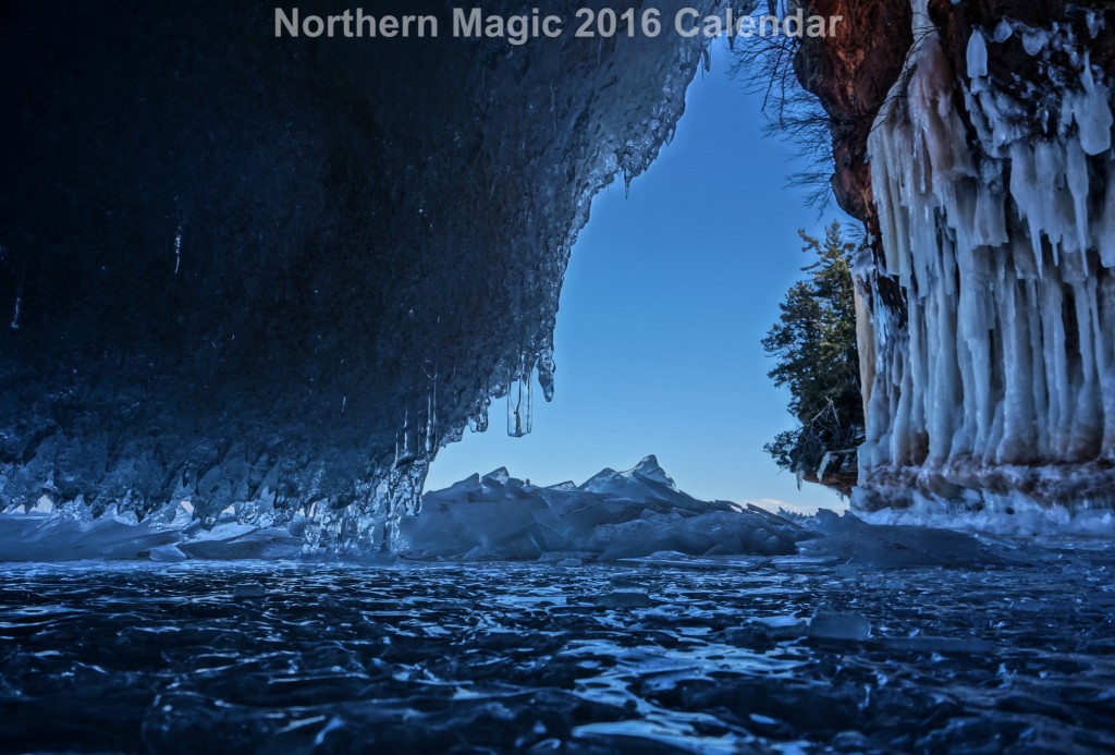 02-Calendar-Apostle-Islands-Ice-Caves-5
