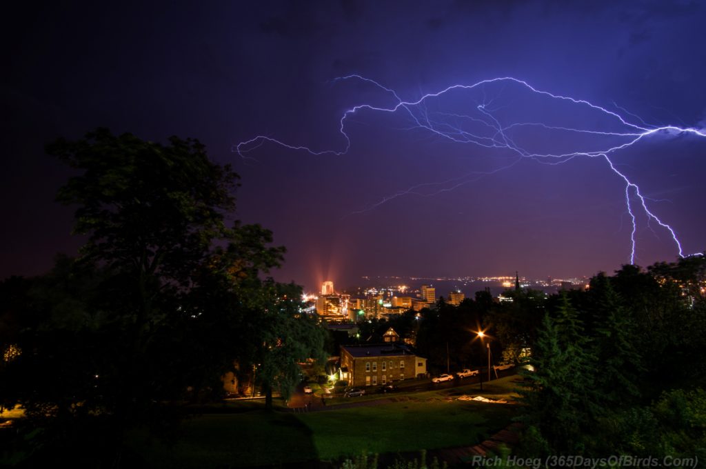 Duluth-Lightning-Strikes-1