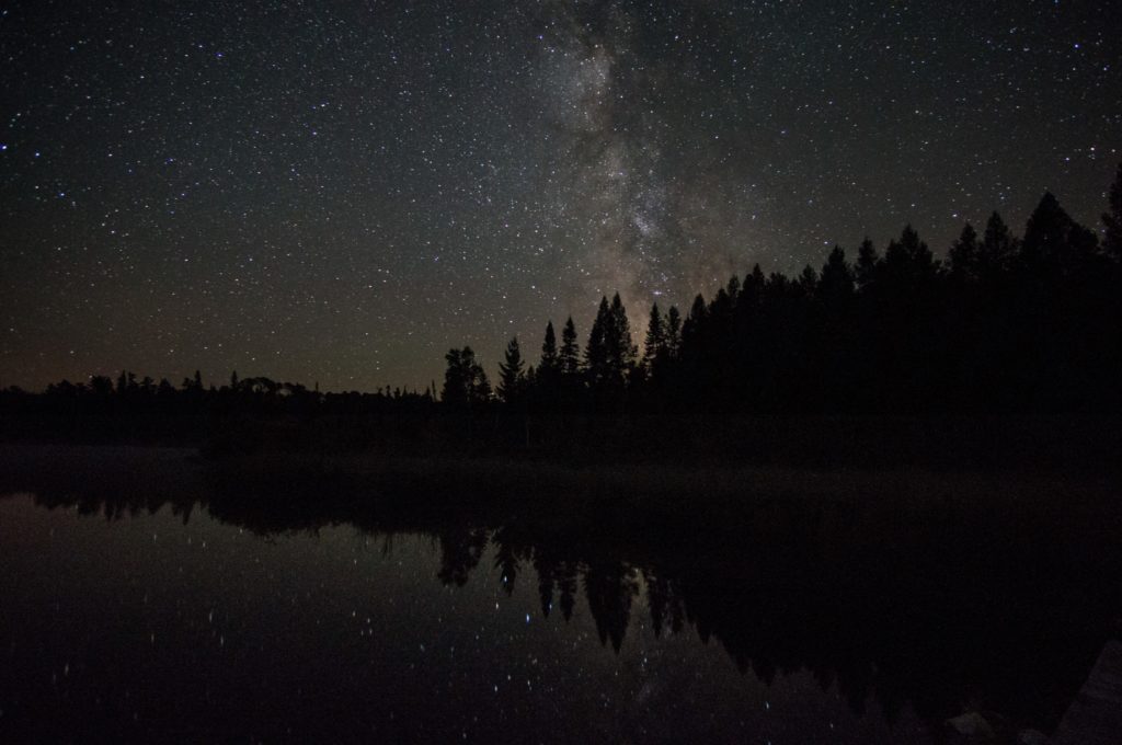 Isabella-Northern-Lights-Shallow-Lake-Milky-Way-3