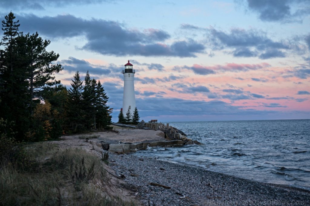 crisp-point-lighthouse-3-dawn-pink-clouds
