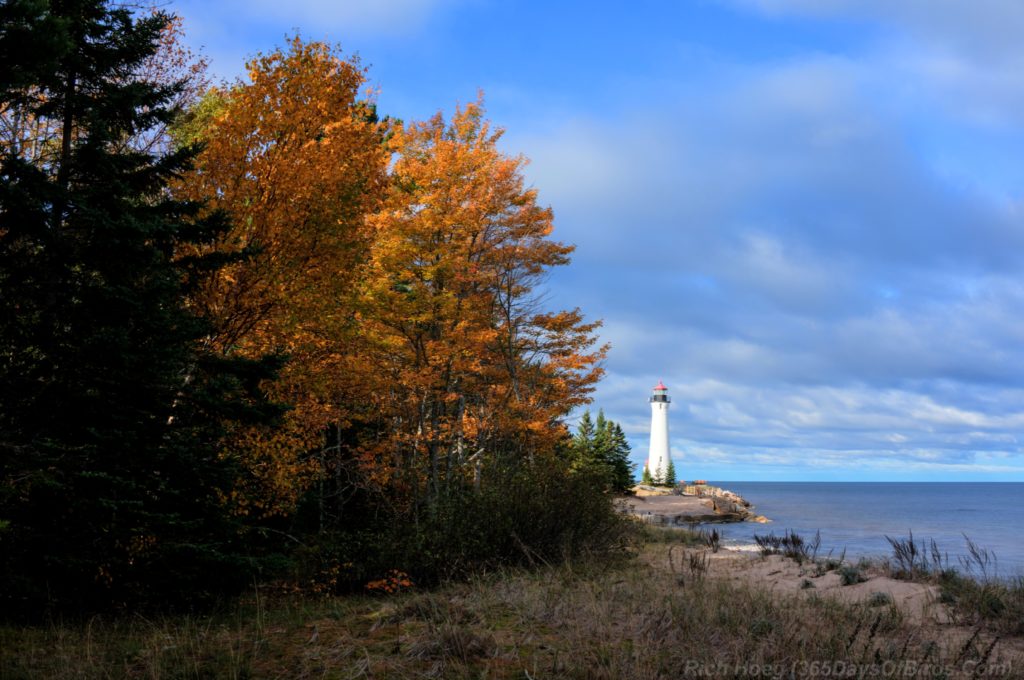 crisp-point-lighthouse-5-fall-colors